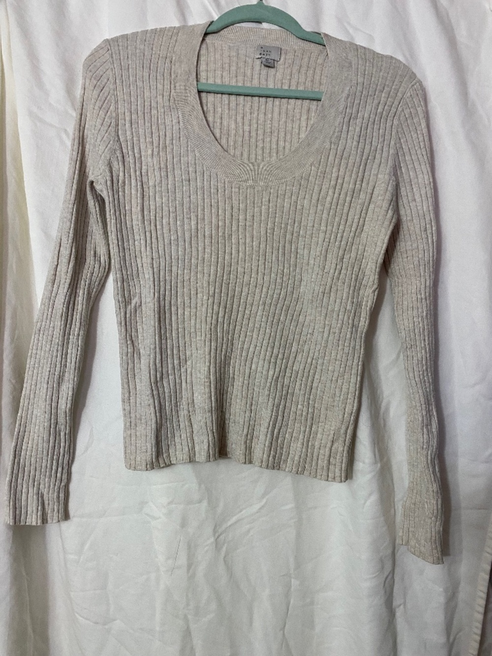 a new day Lightweight Ribbed Long Sleeve Sweater Minimalist Beige/Oatmeal
